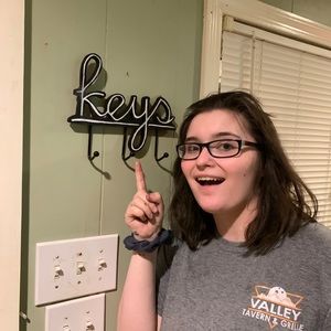 Meet your Posher, Megan